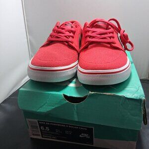 2017 Nike SB Portmore II Solar CNVS Size 6.5 880268 601 NIB Red Black White